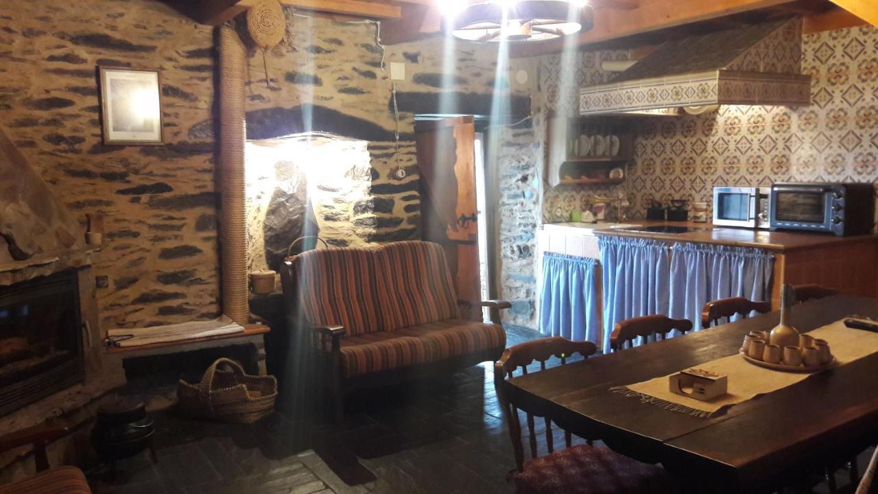 Casa Rural Albina Susane del Sil Екстериор снимка